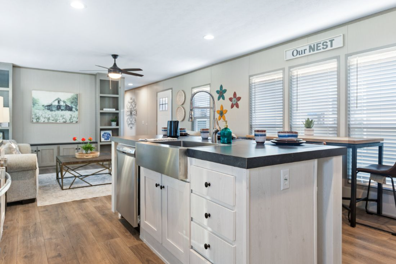 10118 Falvey Lake Ln - Photo 5 of 12