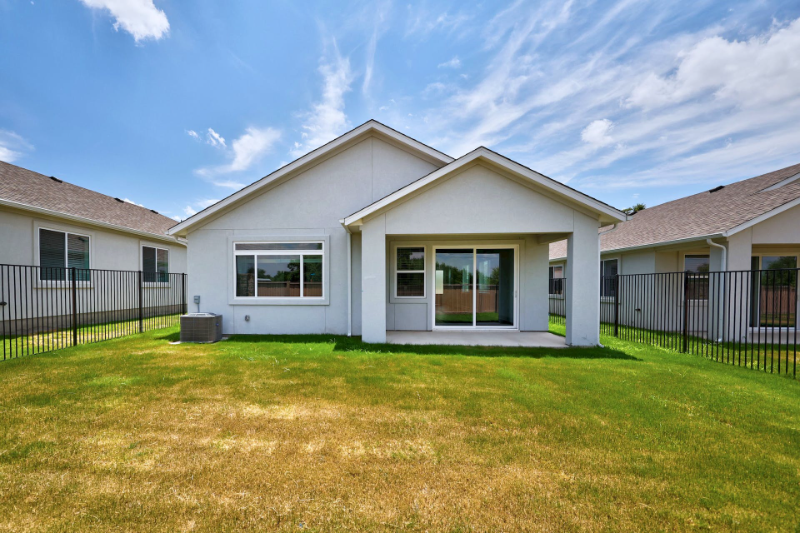 3805 Mesquite Valley Rd - Photo 2 of 20