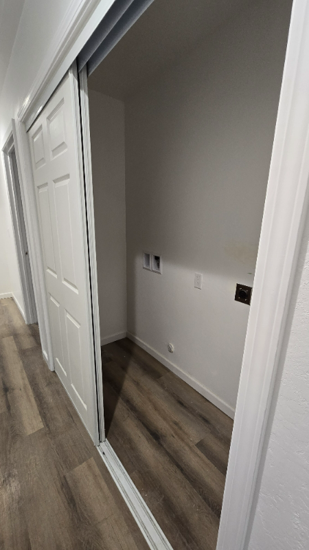 725 31st St #B - Photo 5 of 14