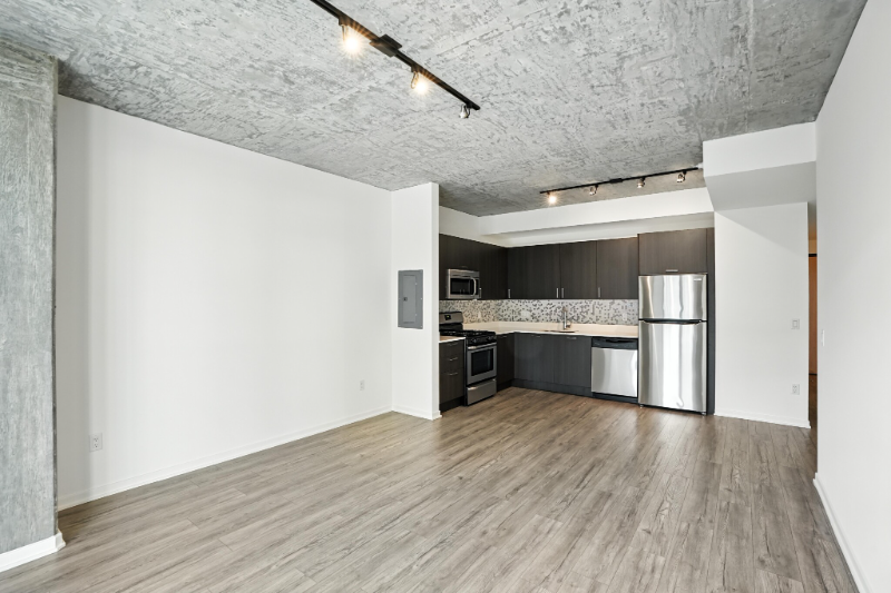 1422 S Indiana Ave - Photo 3 of 16