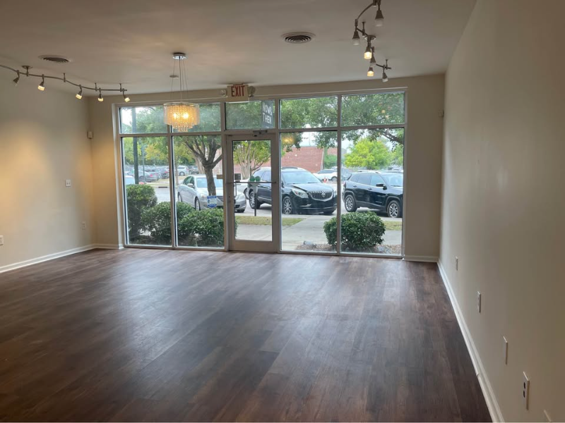 607 Lady St #A - Photo 4 of 20