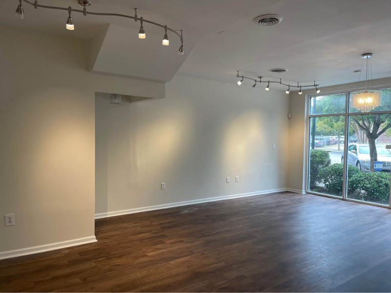 607 Lady St #A - Photo 6 of 20