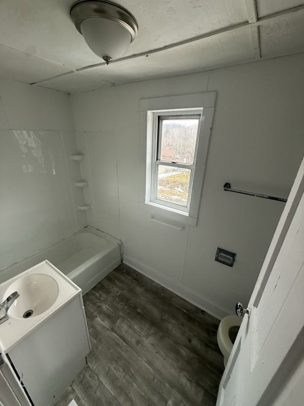 127 May St #B - Photo 6 of 9