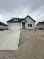 featured image of 245 N Center St