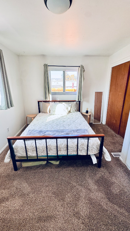 3428 S St #3 - Photo 6 of 19