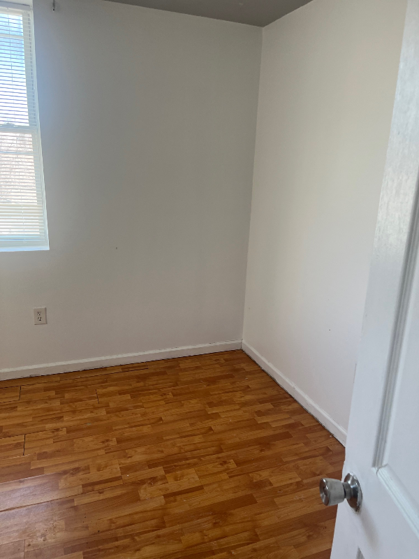 2351 N Park Ave #3 - Photo 4 of 6