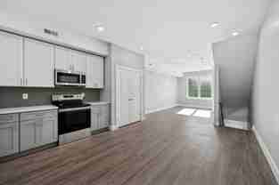 707 W Cumberland St #B - Photo 1 of 1