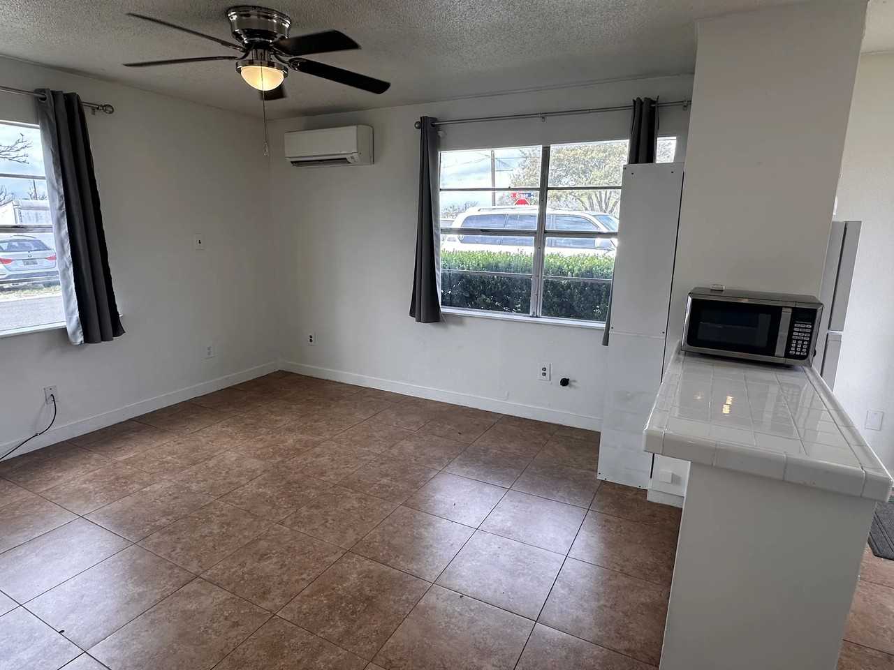 614 S Groos St #B - Photo 5 of 5