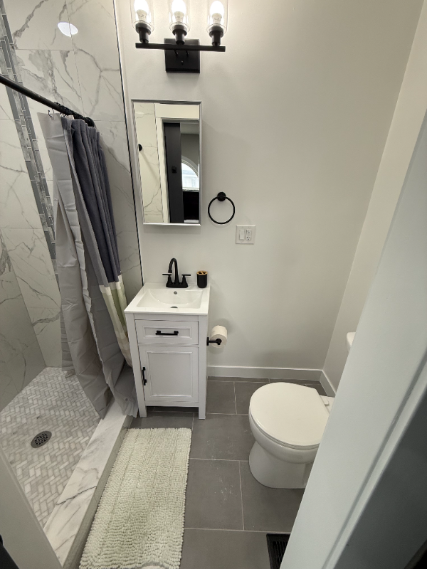 2327 Jackson St #1 - Photo 4 of 13