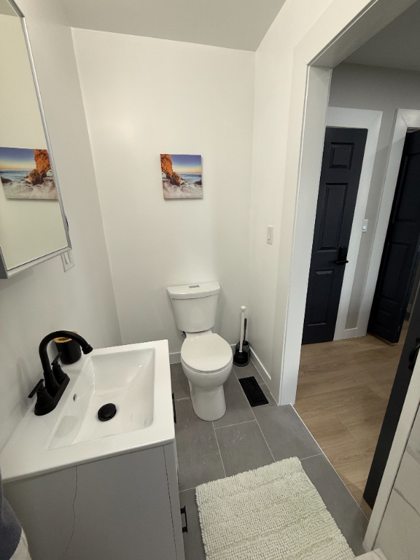 2327 Jackson St #1 - Photo 5 of 13