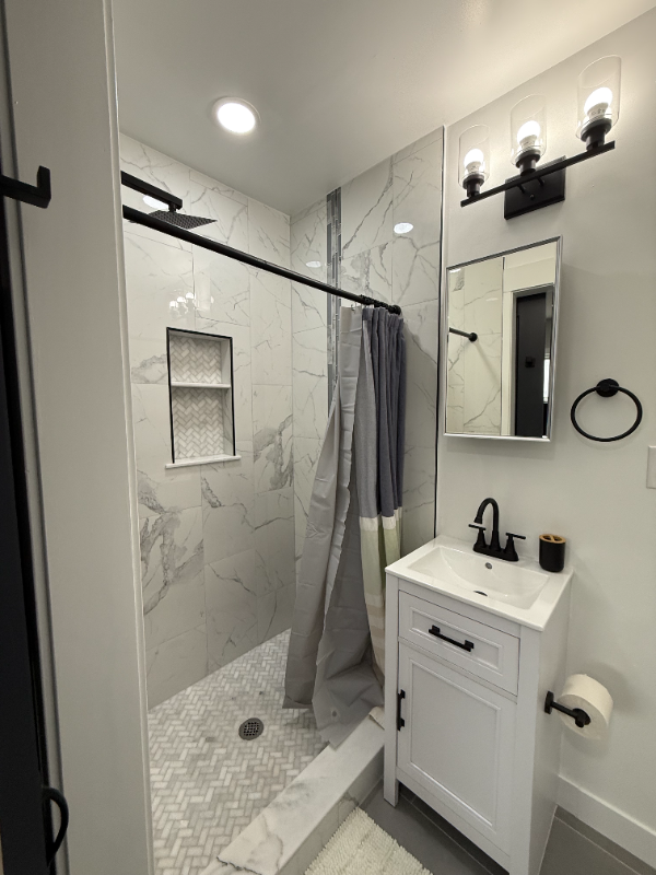 2327 Jackson St #1 - Photo 6 of 13