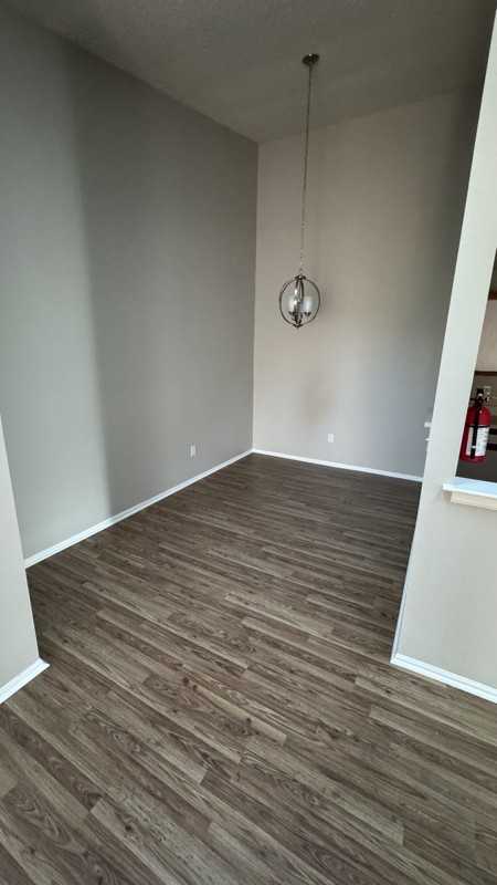 24 Colonial Ct - Photo 3 of 11