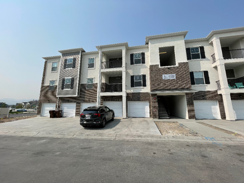 13128 S Keegan Dr #202 - Photo 2 of 35