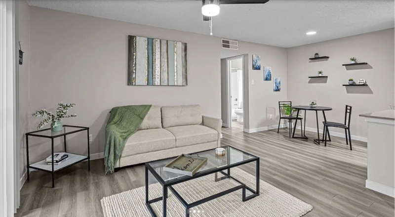 6776 Westcreek Dr #1314 - Photo 3 of 14