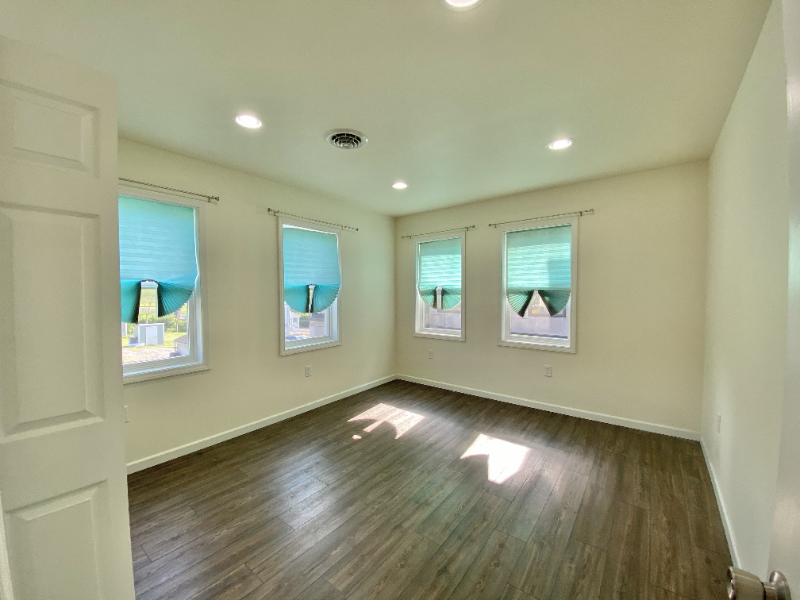 738 Bloom Rd #U102 - Photo 3 of 8