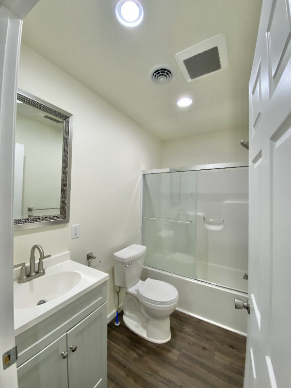 738 Bloom Rd #U102 - Photo 5 of 8