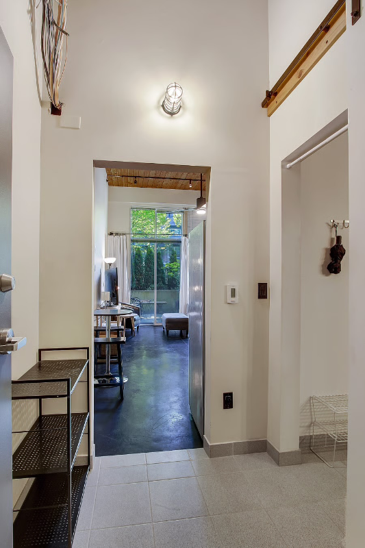 1812 19th Ave #105 - Photo 2 of 10