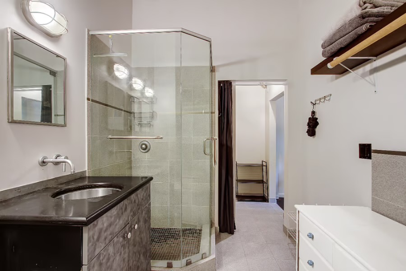 1812 19th Ave #105 - Photo 6 of 10