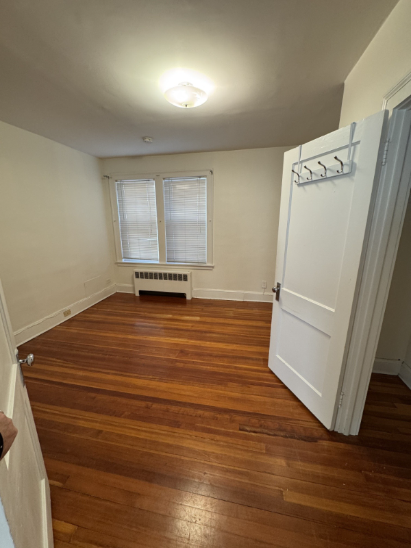 15 Dover St - Photo 3 of 7