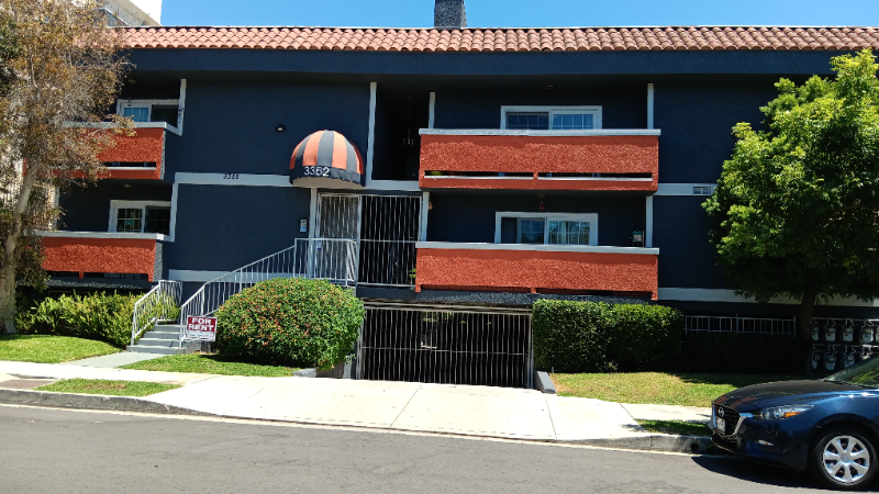 3352 Oakhurst Ave #6