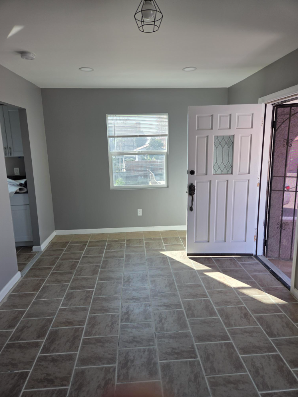 4010 3/4 Rockwood St #0-75 - Photo 6 of 19