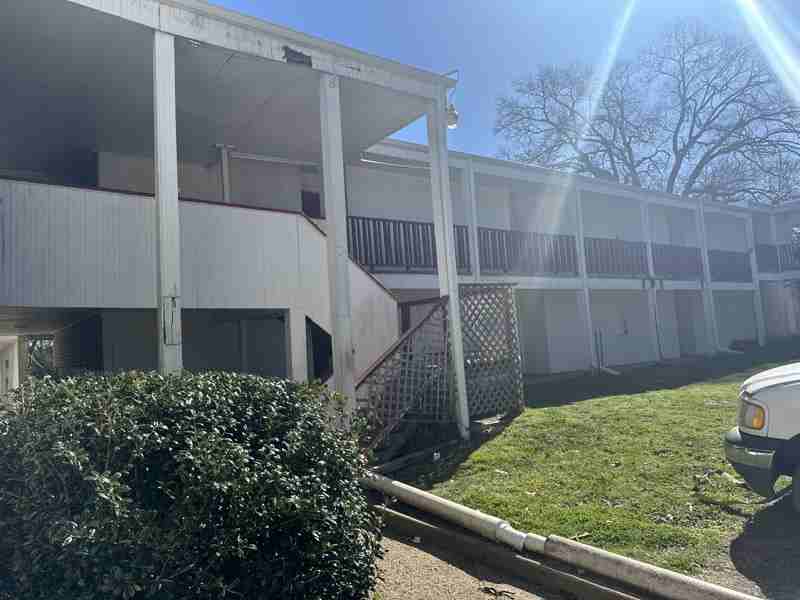 701 Canada St #2A - Photo 4 of 6