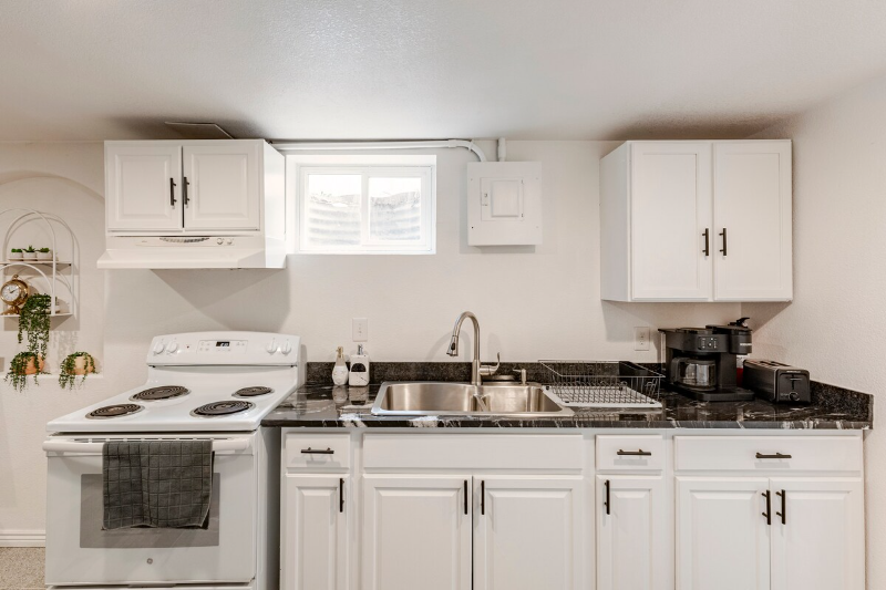 6129 Wolff St - Photo 2 of 19