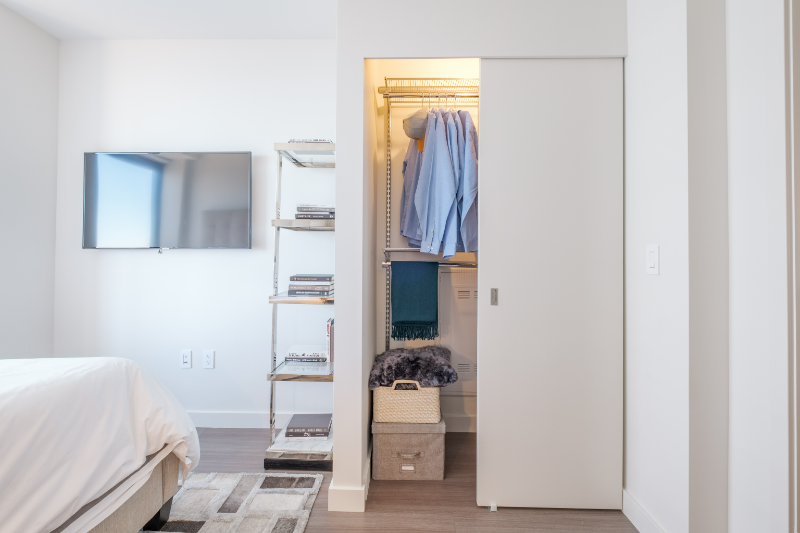 1215 S Indiana Ave - Photo 6 of 20