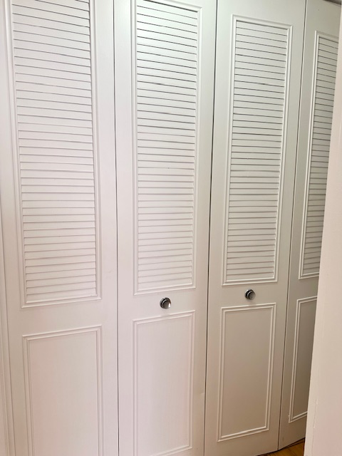 428 N Hayworth Ave #215 - Photo 7 of 13