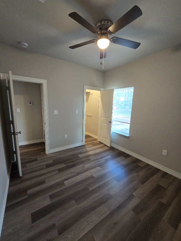 1215 Fairway Dr #101 - Photo 2 of 3