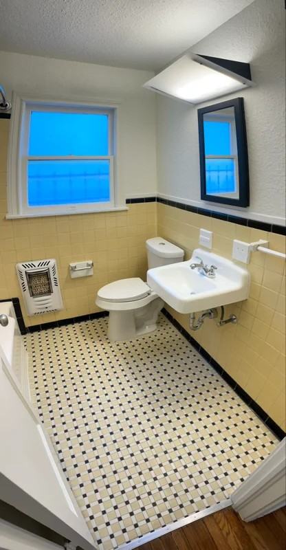 401 W Lynwood Ave #2 - Photo 4 of 9