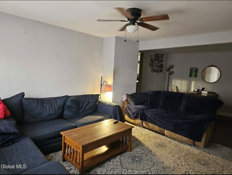 3 9th St #2 - Photo 5 of 9