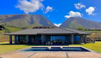 featured image of 170 Haniu St