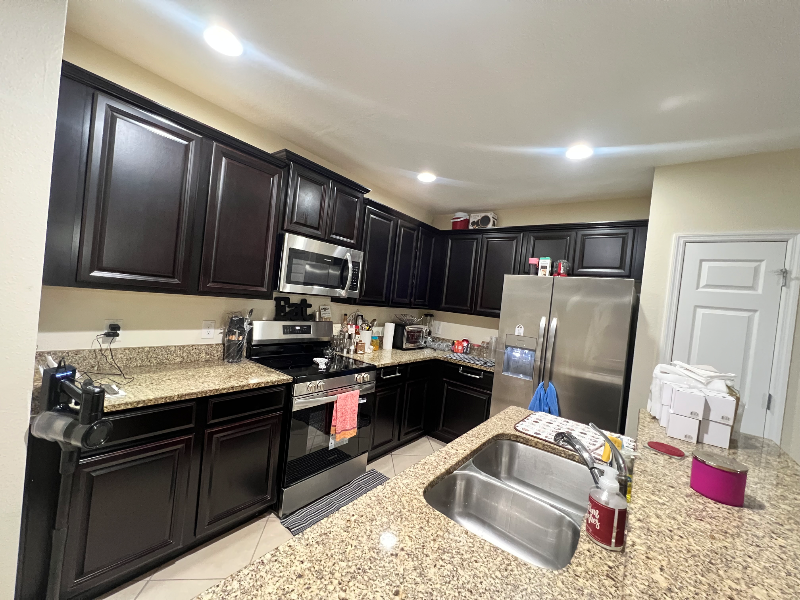 2873 Sunstone Dr - Photo 2 of 4