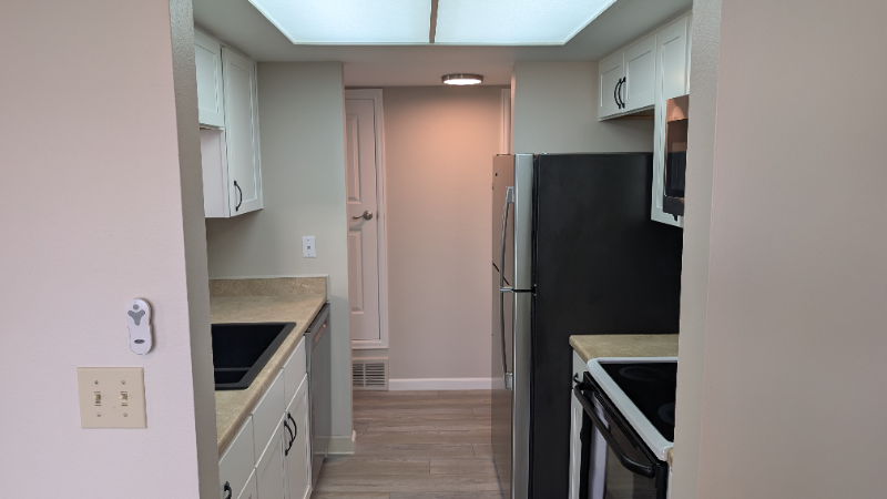 4301 S Andes Way - Photo 7 of 22