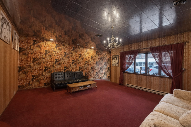 24 Washington Ave #1stFL - Photo 3 of 32