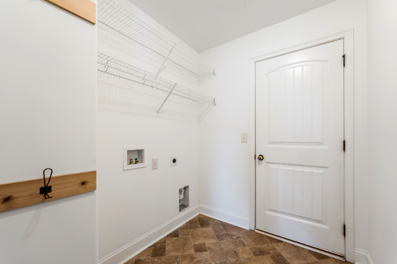 1 Sago Ct - Photo 7 of 19