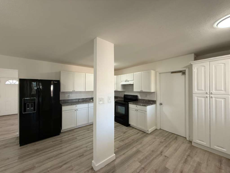 164 Lost Forest St - Photo 3 of 19