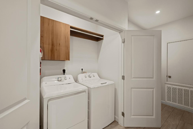 3509 Duke Ave #3509 - Photo 7 of 9