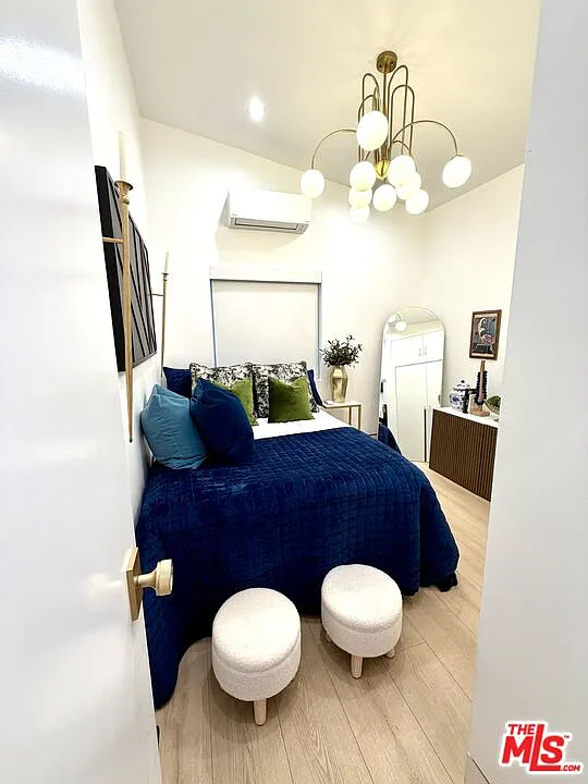 5561 1/2 El Canon Ave #A - Photo 7 of 20