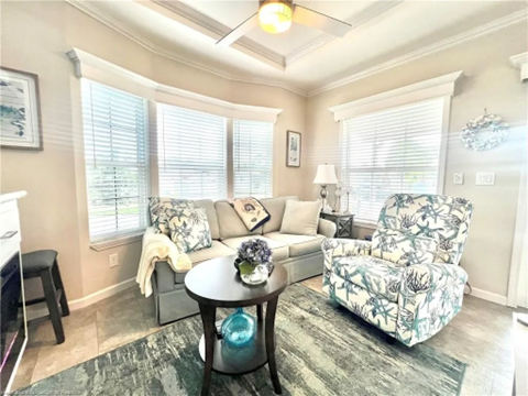 4637 W Palm Dr - Photo 5 of 12