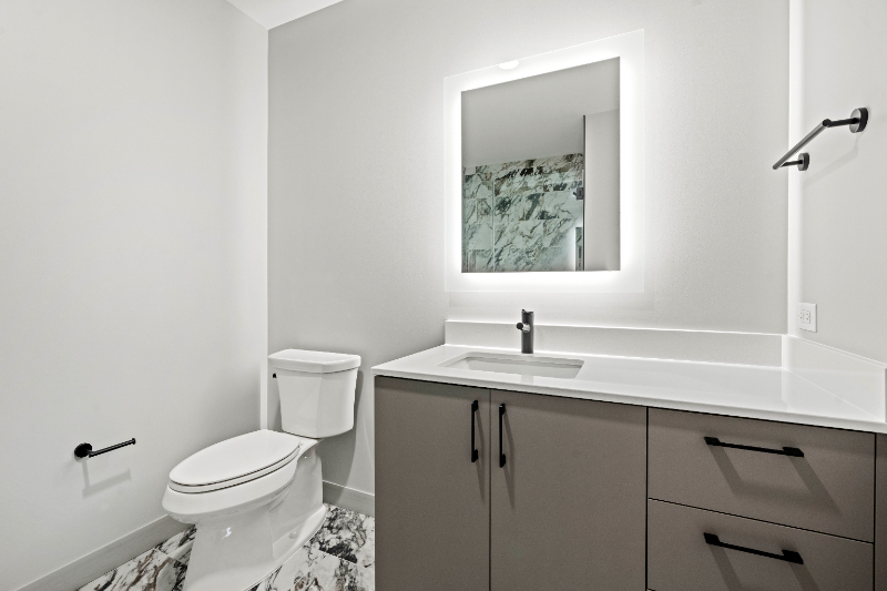 1131 W Van Buren St - Photo 7 of 13