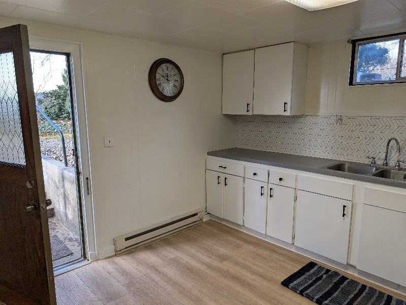 131 W 19th Ave #2 - Photo 2 of 9