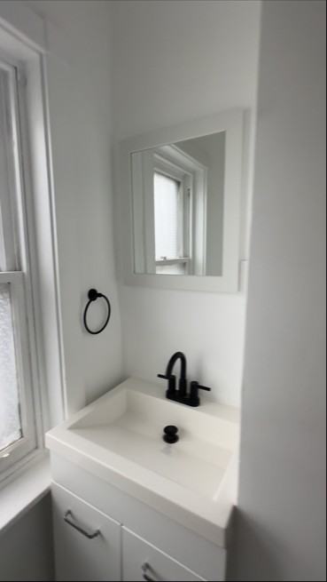 821 Lincoln St #2 - Photo 2 of 9