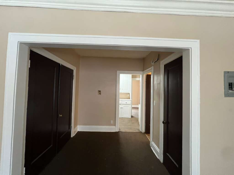 55 Cotter Ave #4 - Photo 2 of 12