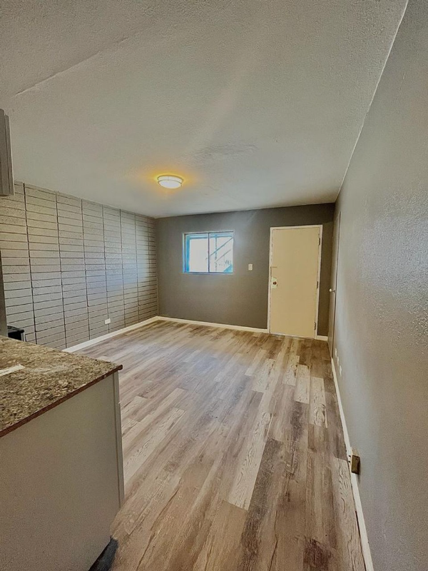 111 S Summit St #116 - Photo 7 of 10