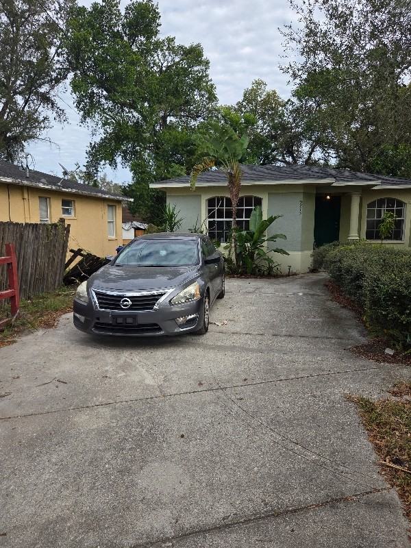 9713 Commerce St - Photo 2 of 7