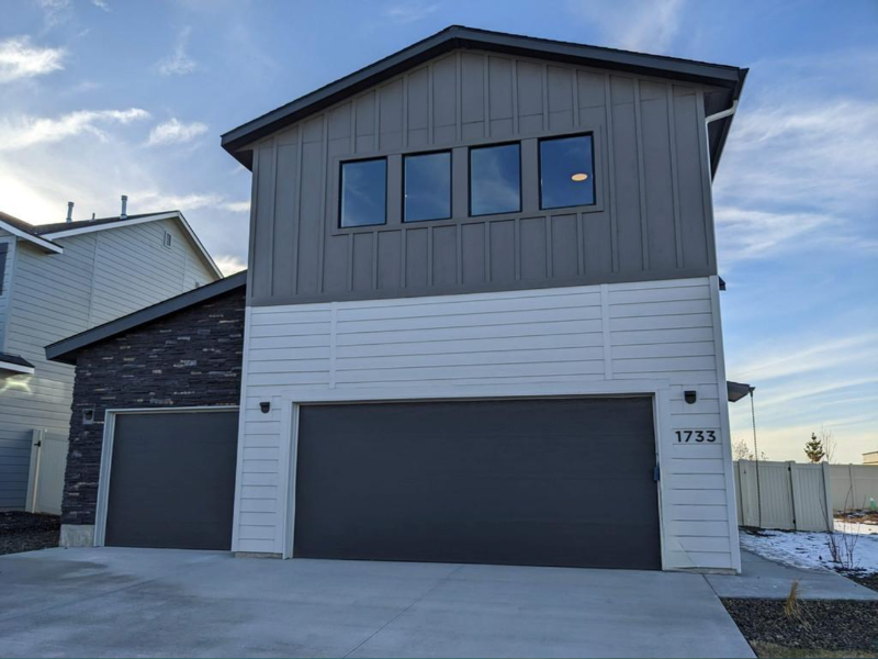 1733 S Seagrass Ave - Photo 2 of 16