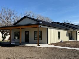 featured image of 405 W Allison St