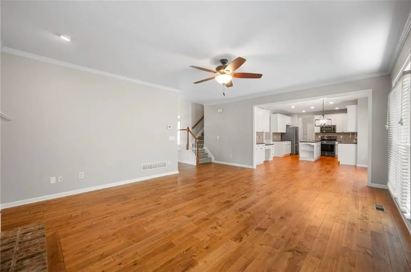 61 Gellmore Ln - Photo 3 of 20